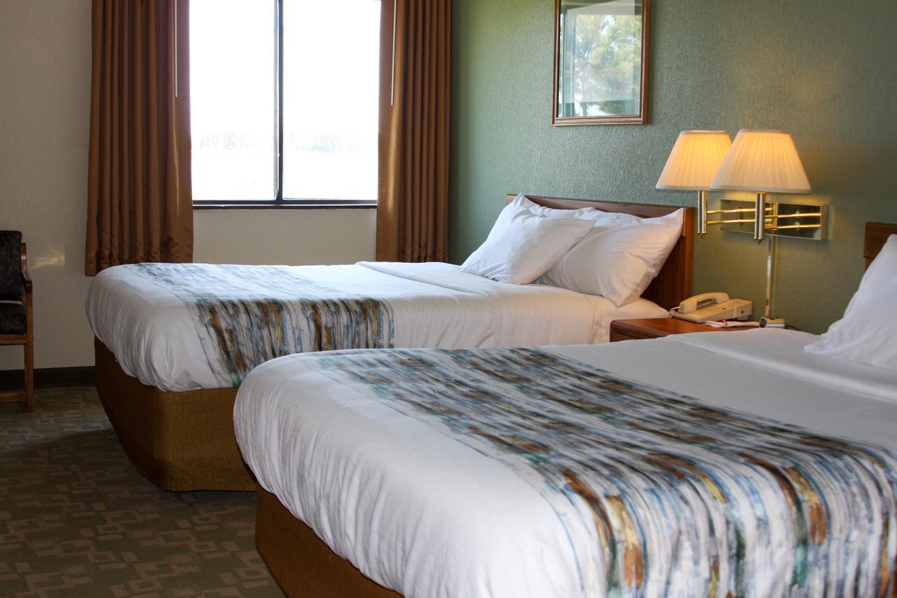 Barkers Island Inn Resort & Conference Center Superior Extérieur photo